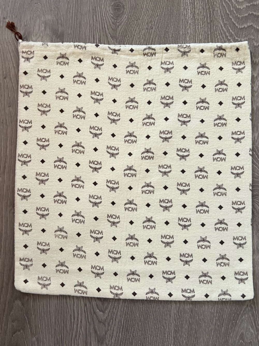 MCM dust bag (C579)